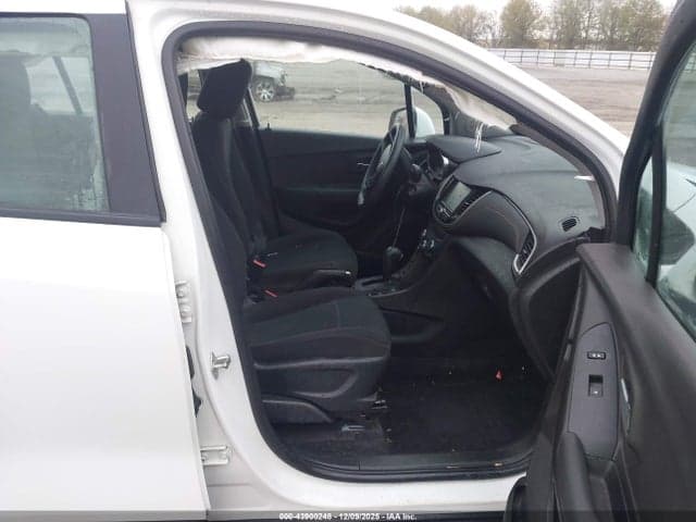 2017 CHEVROLET TRAX LS 5