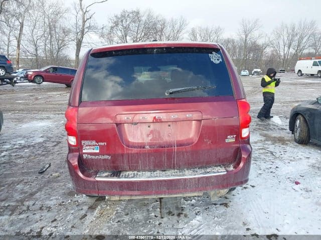 2019 DODGE GRAND CARAVAN SXT 16