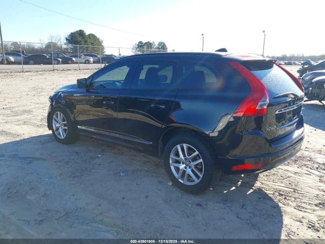 2017 VOLVO XC60 T5 3
