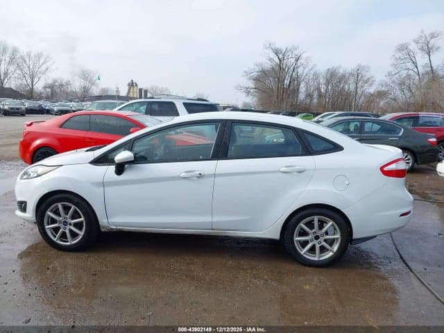 2019 FORD FIESTA SE 14