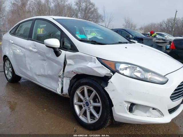 2019 FORD FIESTA SE 6