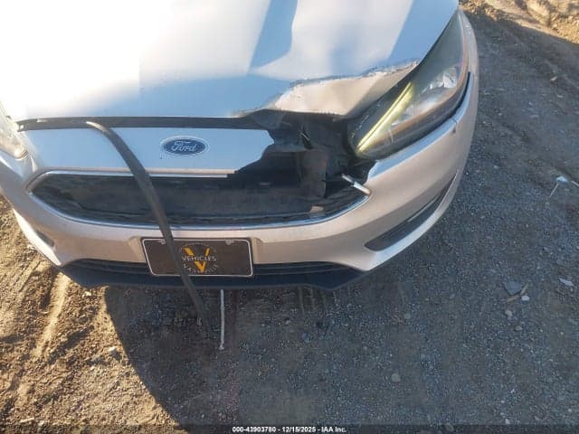 2017 FORD FOCUS SEL 6