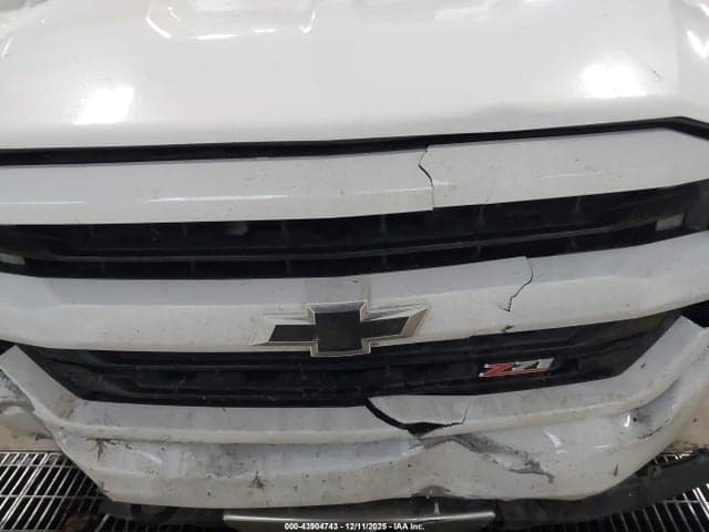 2017 CHEVROLET SILVERADO 1500 2LT 12