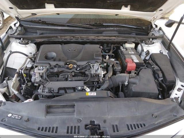 2018 TOYOTA CAMRY SE 10