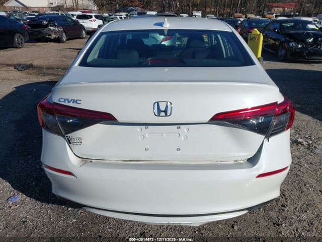 2024 HONDA CIVIC EX 17