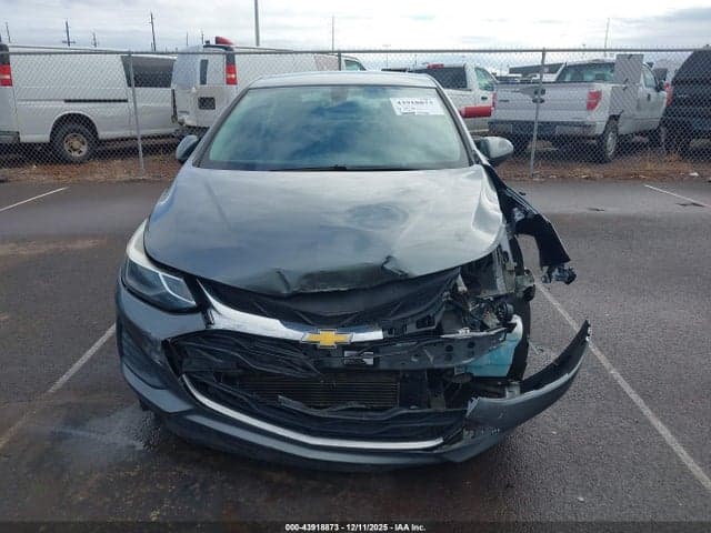 2019 CHEVROLET CRUZE LT 11