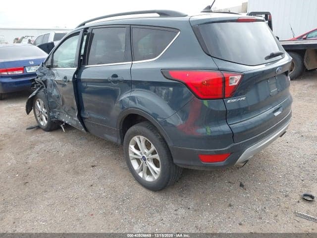 2019 FORD ESCAPE SEL 3