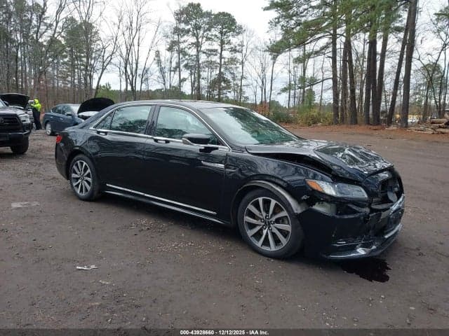 2017 LINCOLN CONTINENTAL LIVERY - 1