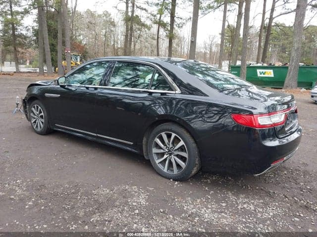 2017 LINCOLN CONTINENTAL LIVERY 3