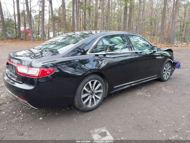 2017 LINCOLN CONTINENTAL LIVERY 4