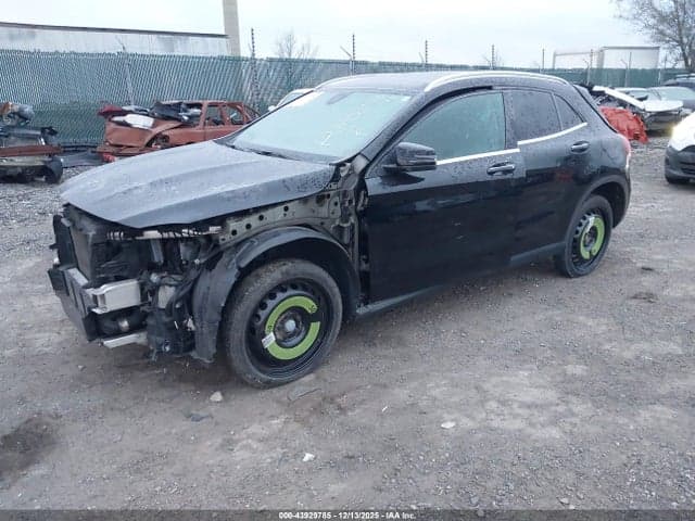 2020 MERCEDES-BENZ GLA 250 4MATIC 2