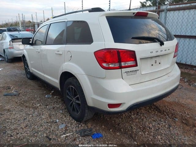2019 DODGE JOURNEY SE 3