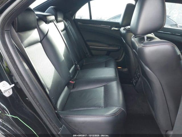 2018 CHRYSLER 300 300S AWD 8