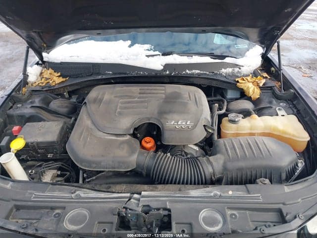 2018 CHRYSLER 300 300S AWD 10