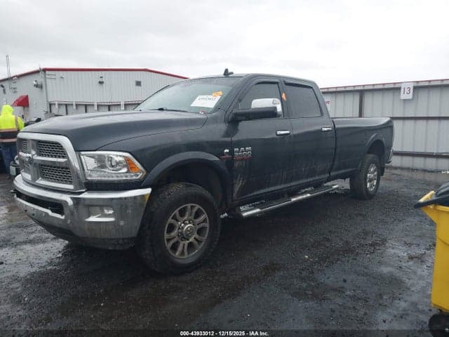 2017 RAM 3500 LARAMIE 4X4 8' BOX 2