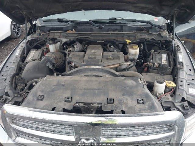 2017 RAM 3500 LARAMIE 4X4 8' BOX 10