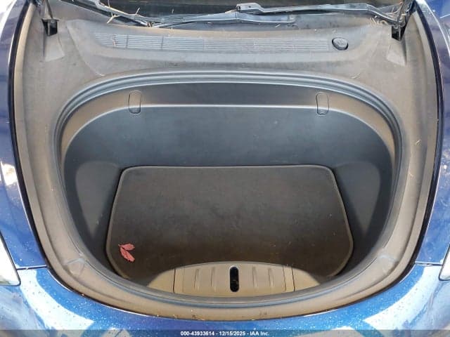 2018 TESLA MODEL 3 LONG RANGE/PERFORMANCE 10