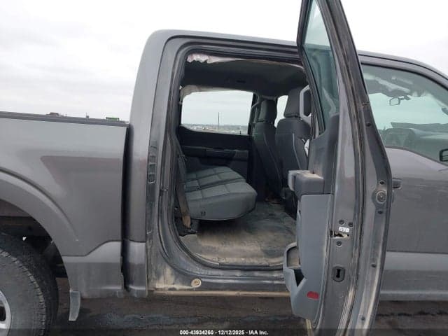2021 FORD F-150 XL 8