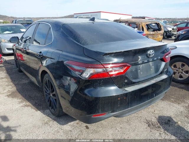 2023 TOYOTA CAMRY LE 3