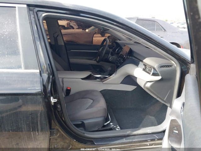2023 TOYOTA CAMRY LE 5
