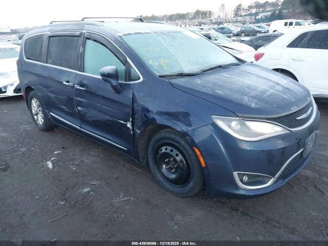 2017 CHRYSLER PACIFICA TOURING-L - 1