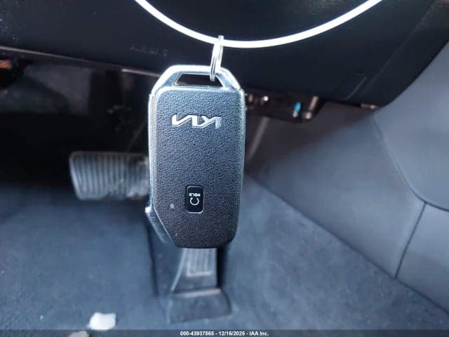 2024 KIA K5 GT-LINE 11