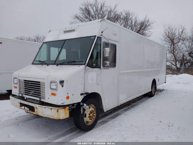 2017 FORD F-59 COMMERCIAL STRIPPED 2