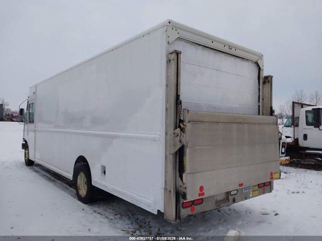 2017 FORD F-59 COMMERCIAL STRIPPED 3