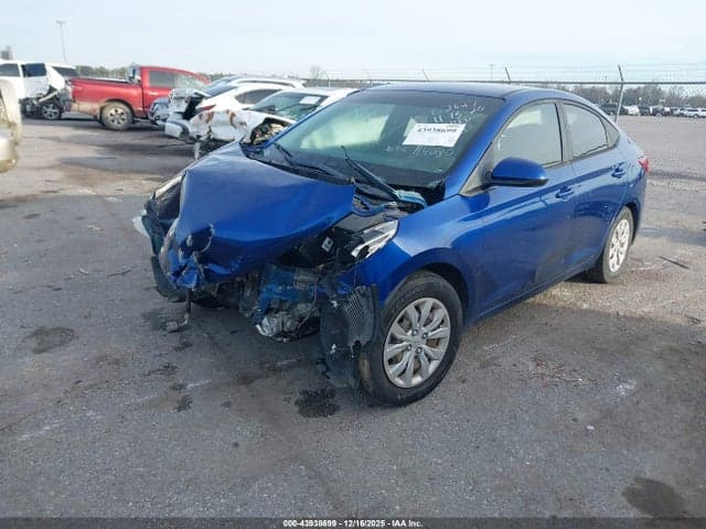 2020 HYUNDAI ACCENT SE 2