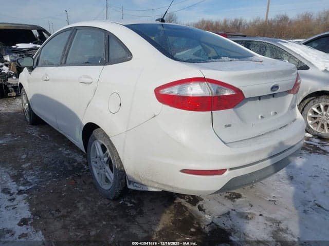 2018 FORD FIESTA SE 3
