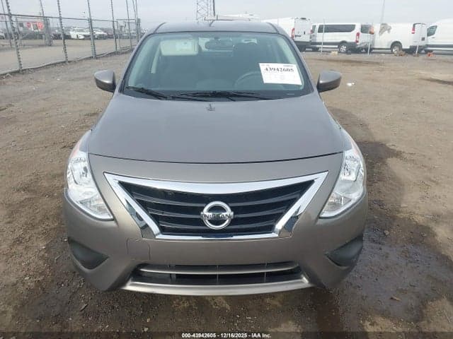 2017 NISSAN VERSA 1.6 S+ 12