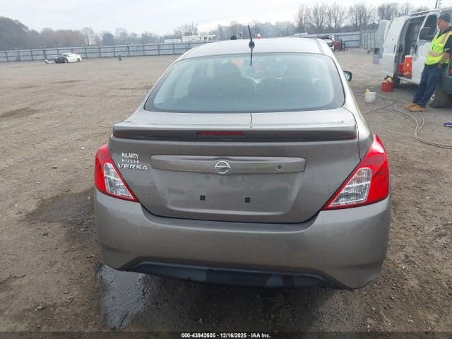 2017 NISSAN VERSA 1.6 S+ 16