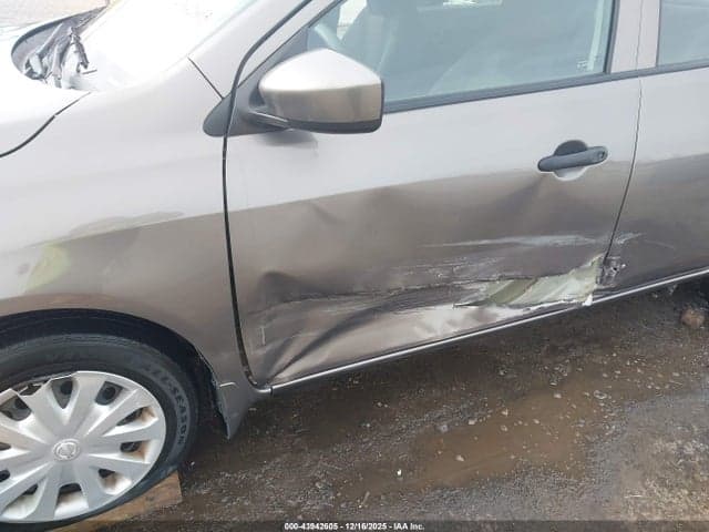 2017 NISSAN VERSA 1.6 S+ 6