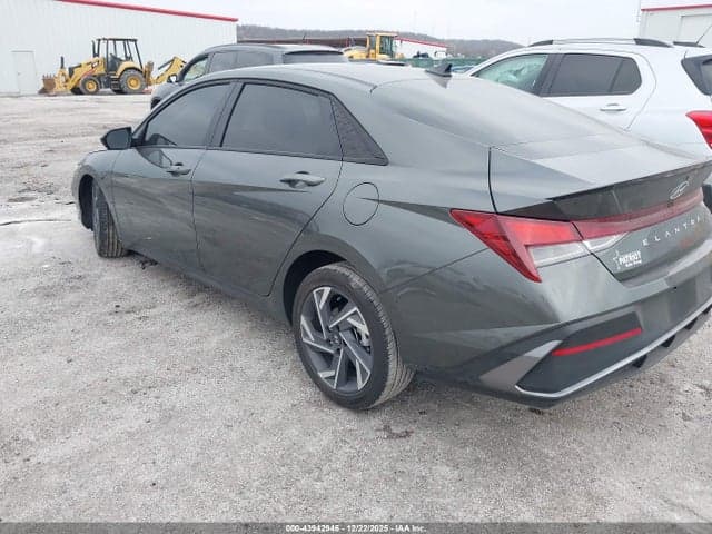 2025 HYUNDAI ELANTRA SEL SPORT 3