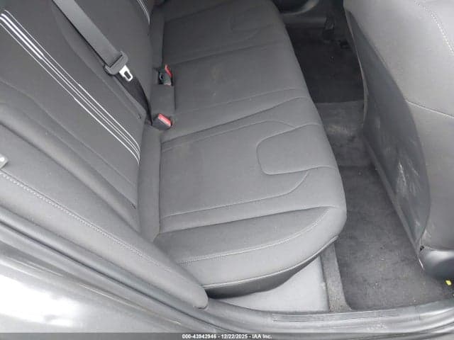 2025 HYUNDAI ELANTRA SEL SPORT 8