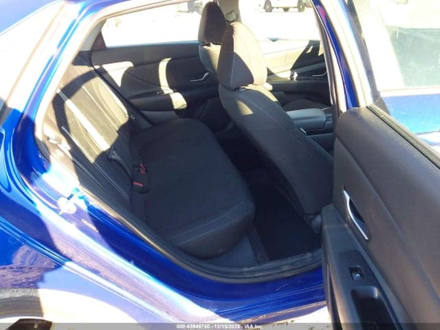 2023 HYUNDAI ELANTRA SEL 8