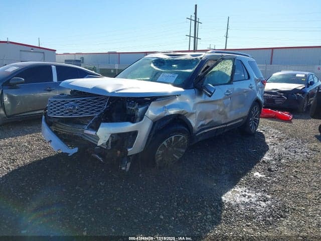 2018 FORD EXPLORER PLATINUM 2