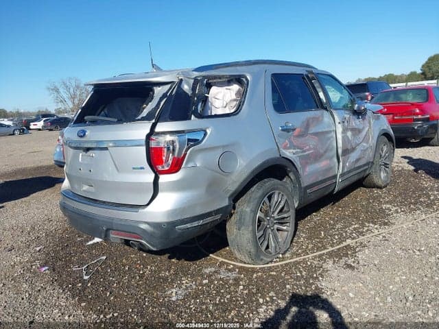 2018 FORD EXPLORER PLATINUM 4