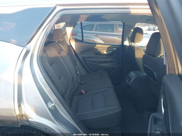2024 GMC TERRAIN AWD SLE 8