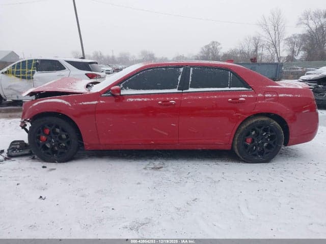 2017 CHRYSLER 300 300S AWD 14