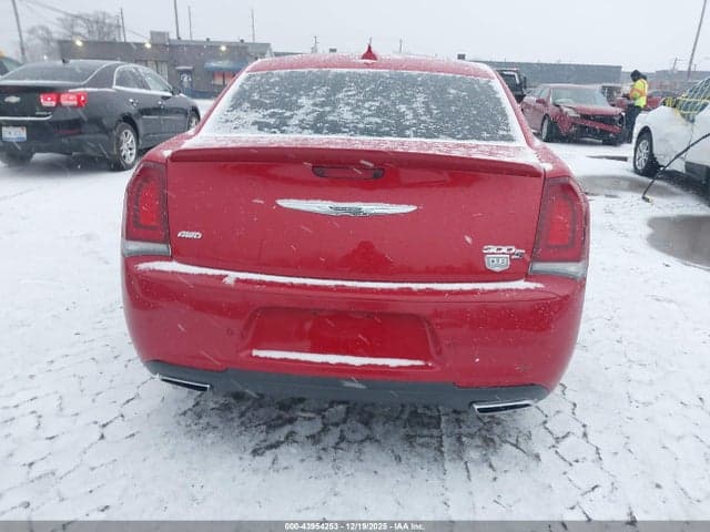 2017 CHRYSLER 300 300S AWD 16
