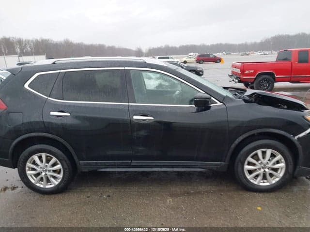 2019 NISSAN ROGUE S 14