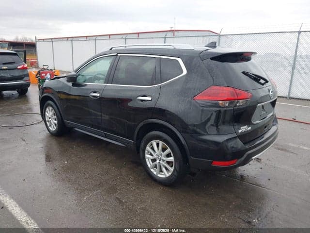 2019 NISSAN ROGUE S 3