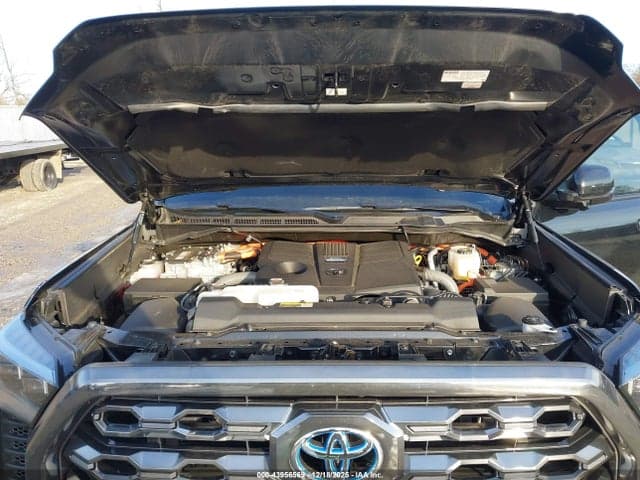2024 TOYOTA TUNDRA HYBRID PLATINUM 4WD 10