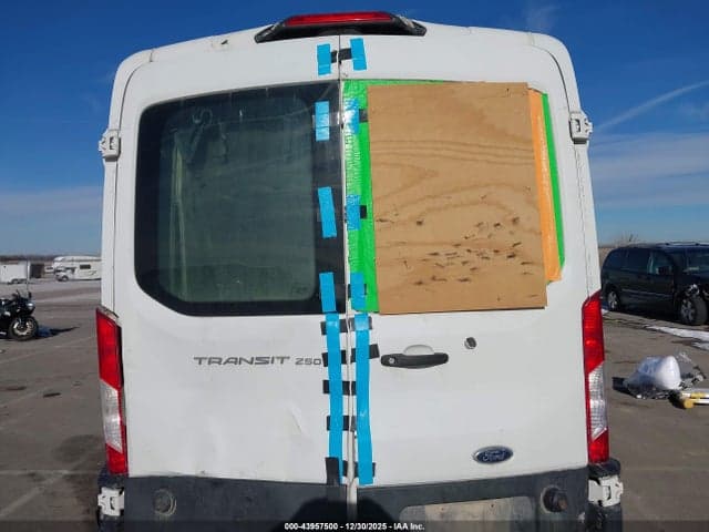 2019 FORD TRANSIT-250 6