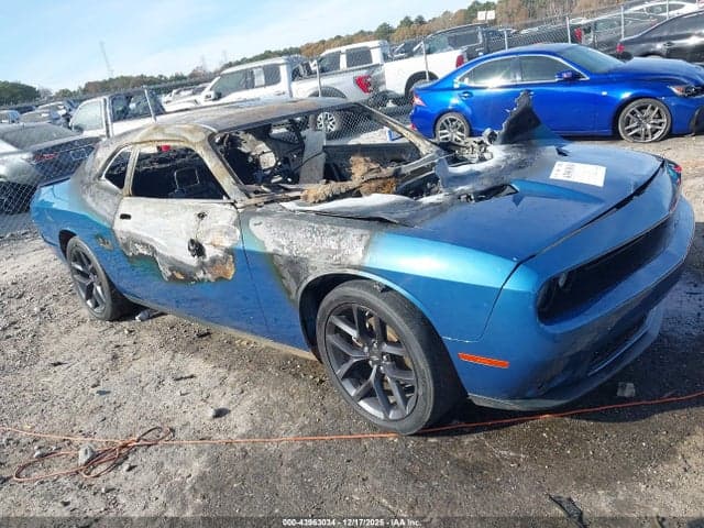 2022 DODGE CHALLENGER SXT 1