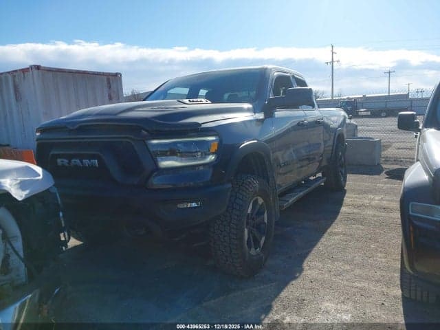 2019 RAM 1500 REBEL 4X4 6'4 BOX 2