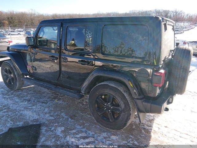 2020 JEEP WRANGLER UNLIMITED SAHARA ALTITUDE 3