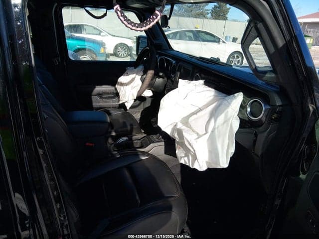 2020 JEEP WRANGLER UNLIMITED SAHARA ALTITUDE 5