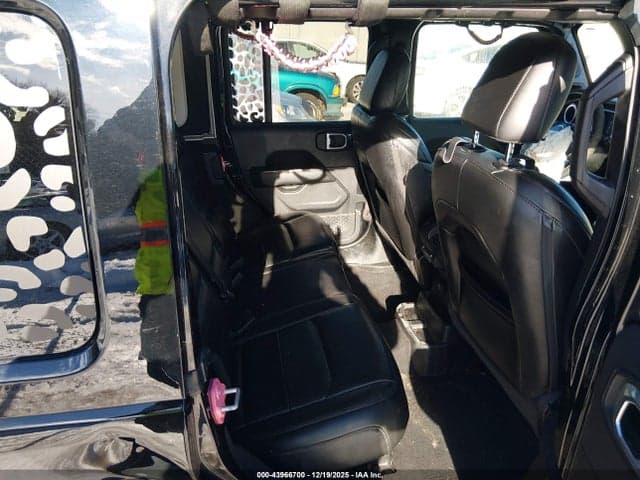 2020 JEEP WRANGLER UNLIMITED SAHARA ALTITUDE 8